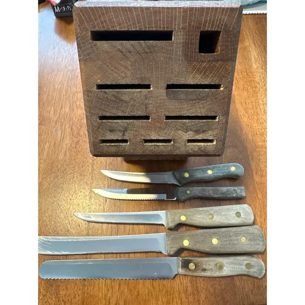 Chicago Cutlery Wooden Knife Block with 5 Wooden Handle Knives